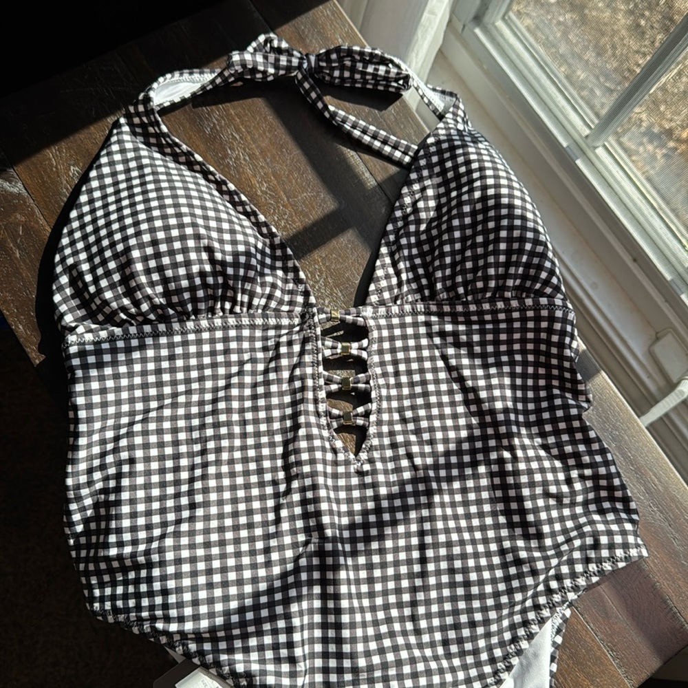 City Chic Black and White One Piece Swimwear